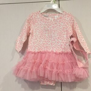 🎉1 HR sale🎉Baby girl set with headband 🤗last one left